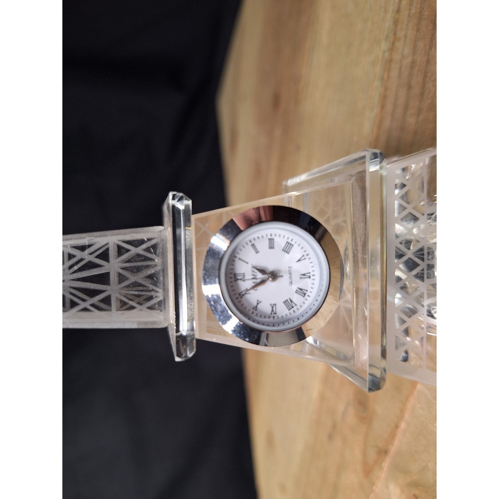 Vintage Crystal Eiffel Tower Desk Clock Quartz Roman Numeral Paris Decor 6.75in - Picture 5 of 7